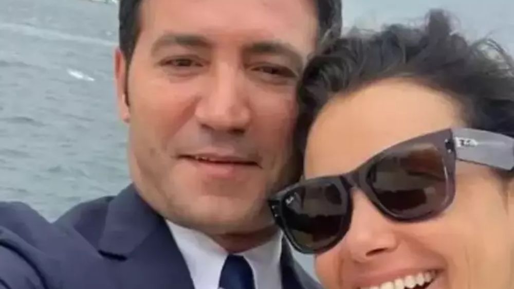 Özgü Namal ile Mehmet Ferman Doğan ayrıldı! Doğan'ın ayrılık mesajı gündem oldu