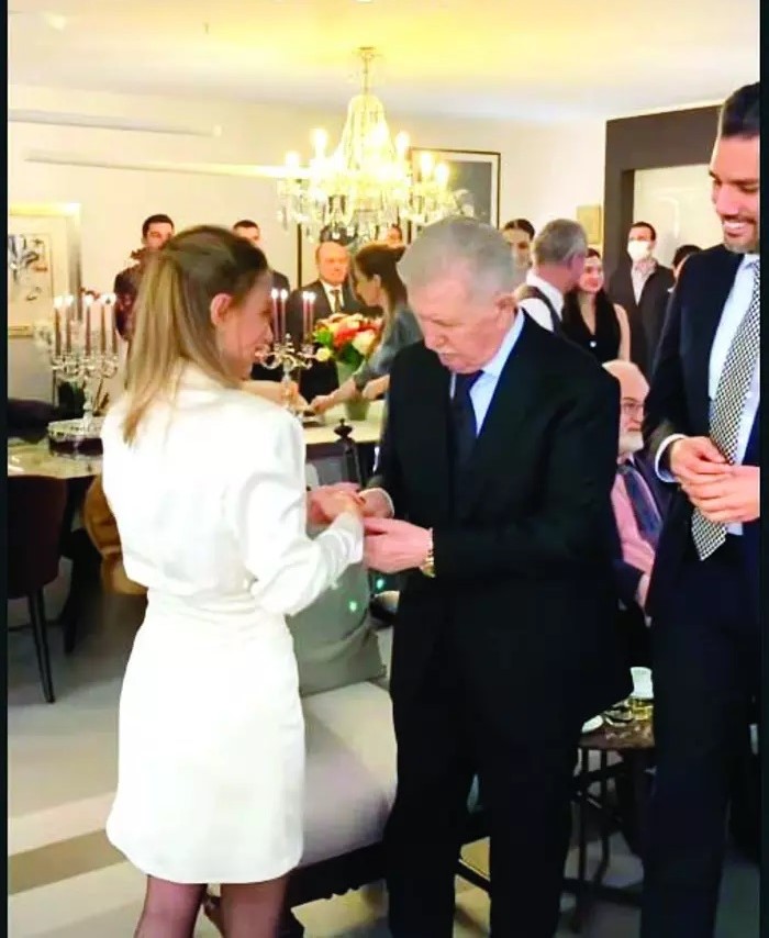 Rüzgar Çetin, nişanlandı!