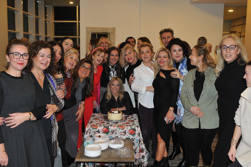 Türk Müziğinde Roman dokunuşu