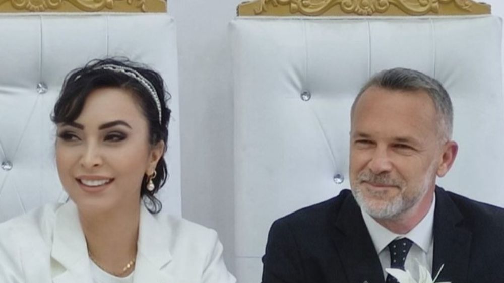 Ünlü oyuncu Canan Hoşgör evlendi
