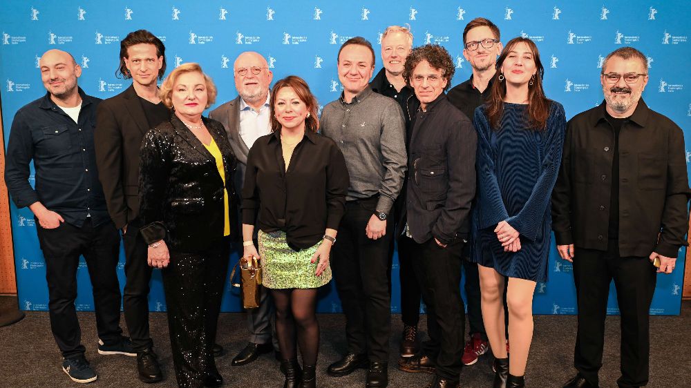 Aslı Özge’nin yeni filmi ‘Faruk’ dünya prömiyerini yaptığı 74. Berlin Film Festivali’nde büyük ilgi gördü