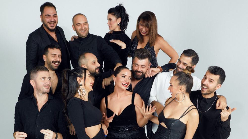 Avantgarde Orkestra Dada Salon Kabarett’te sahnede 