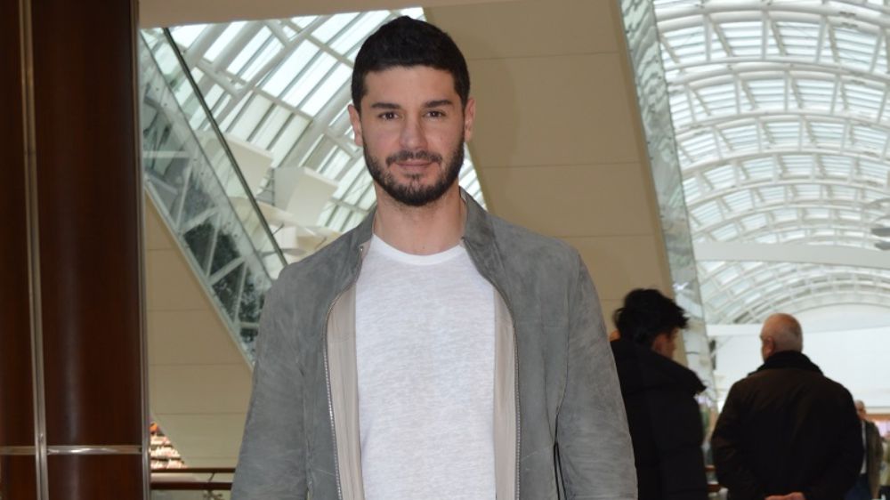 Berk Oktay erkek sanatçıların estetik yapması hakkında açıklama yaptı