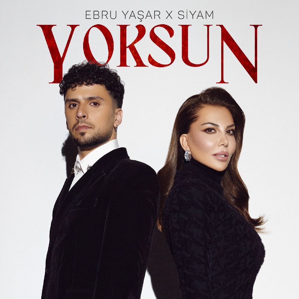 Ebru Yaşar’dan hayranlarına sürpriz