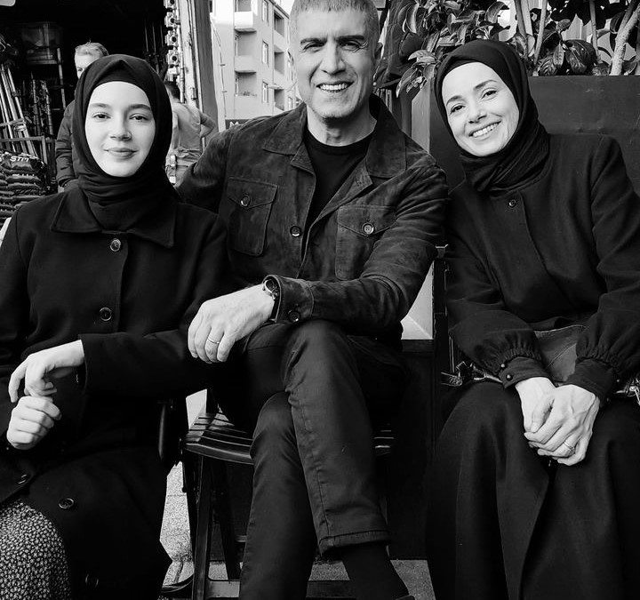 Özcan Deniz'den setten kareler