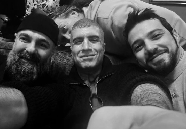 Özcan Deniz'den setten kareler