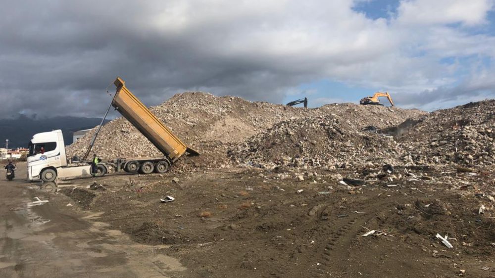TEMA Vakfı’ndan çarpıcı çalışma: Hatay’daki enkaz atıkları zehir saçıyor