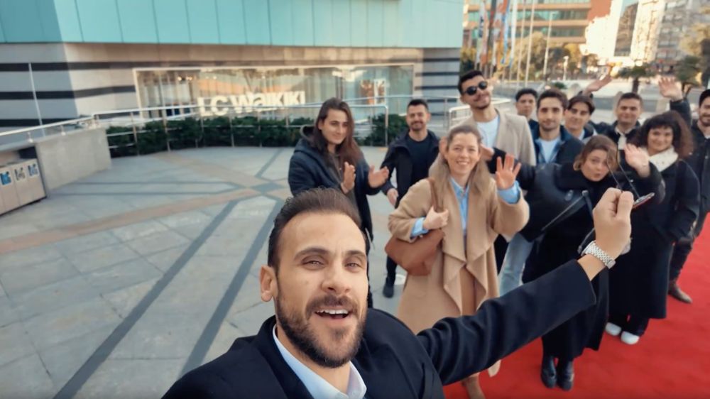 Ümit Erdim Sevgililer Günü'nde şoke etti 