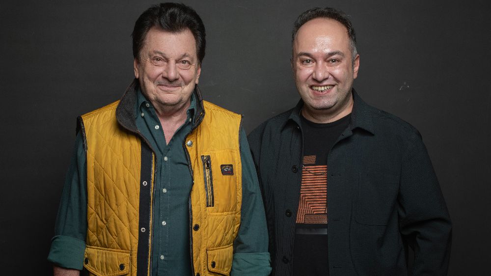 Vedat Milor: Tweet’lerim de karakterim de doğaçlama