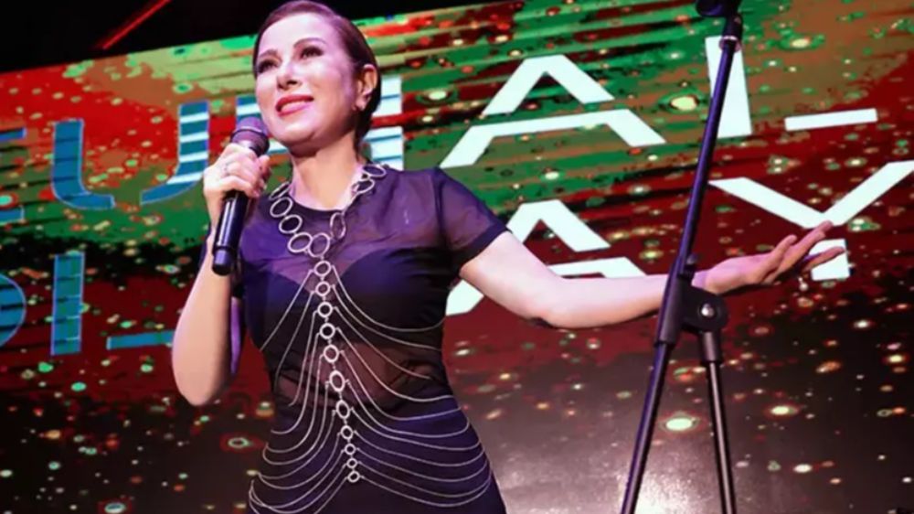 Zuhal Olcay'dan Sevgililer Günü mesajı   