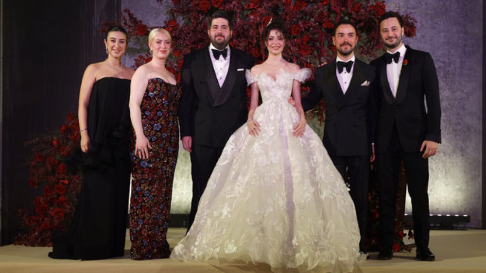 Boğaz’da görkemli düğün