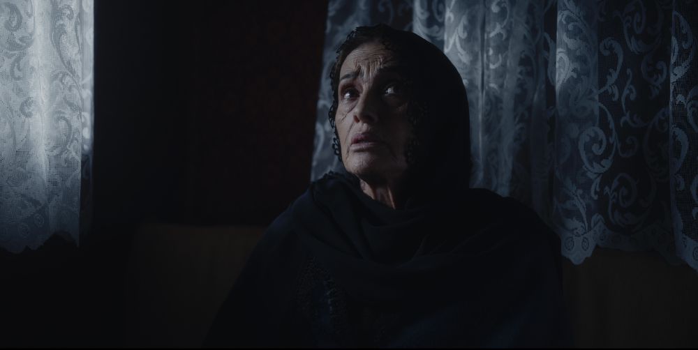 ‘Cadı’ filminden güçlü kadın karakterlerin yer aldığı çarpıcı yeni teaser paylaşıldı