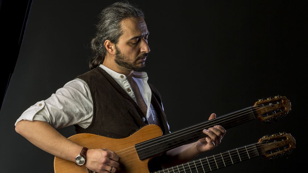 Dedesinin anısını şarkısında yaşattı