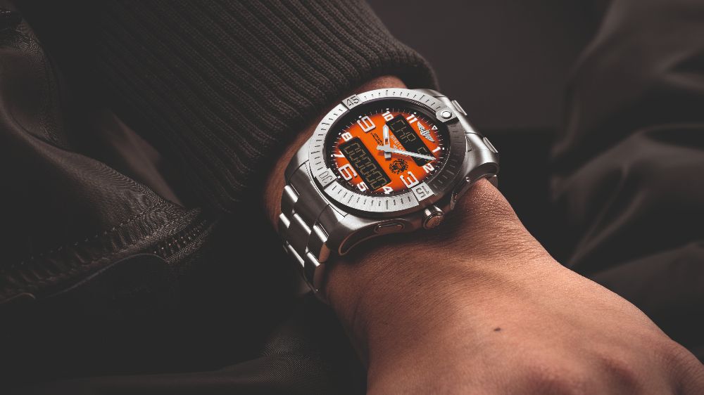 İlklerin 140. Yılı: Breitling Aerospace B70 Orbiter