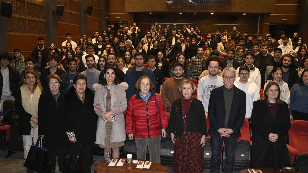 YEKÜV Vakfı öğrencileri ile buluştu