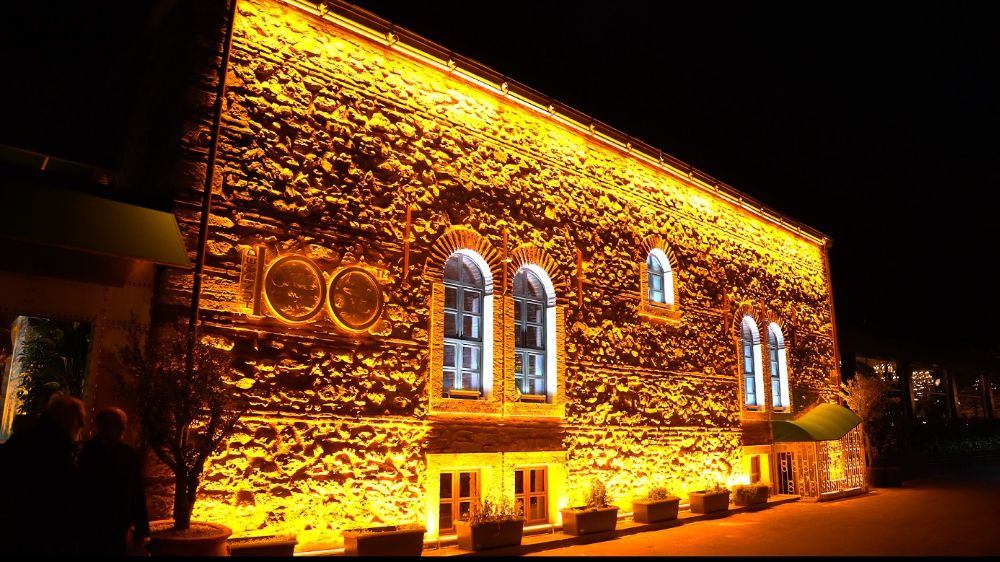 100 I Hundred vizyoner bir mutfak, iyi müzik ve ayrıcalıklı bir deneyim alanı