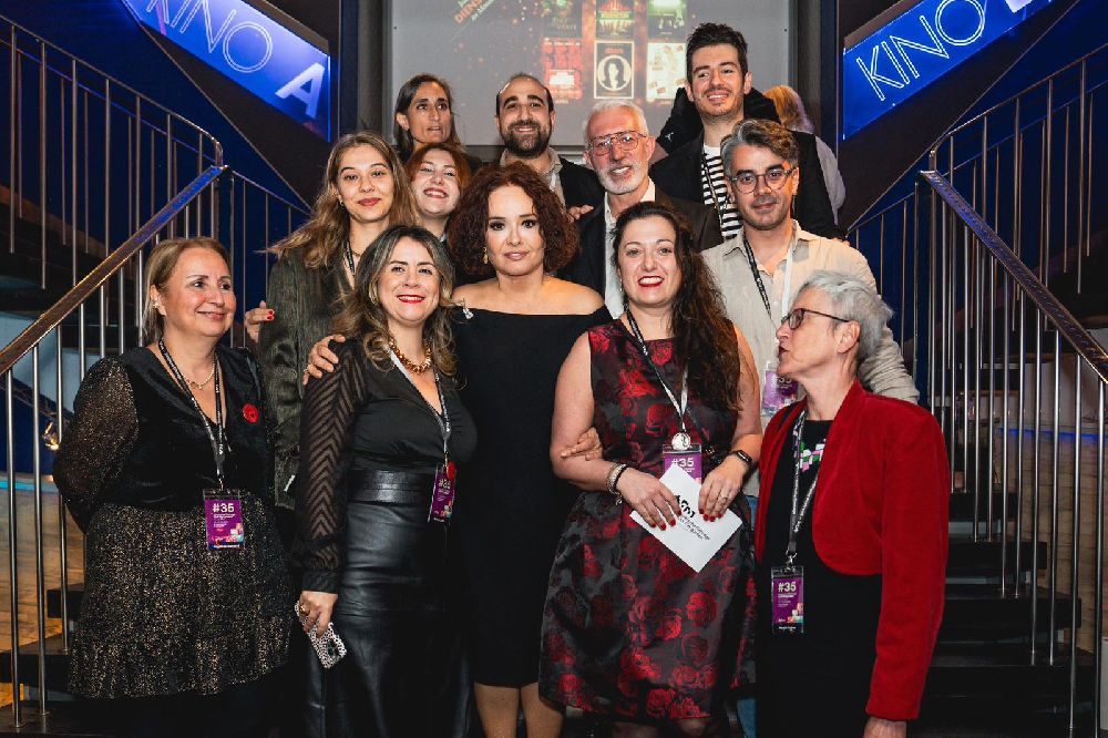 50. sanat yılında Müjde Ar'a Münih'te Yaşam Boyu Başarı Ödülü verildi