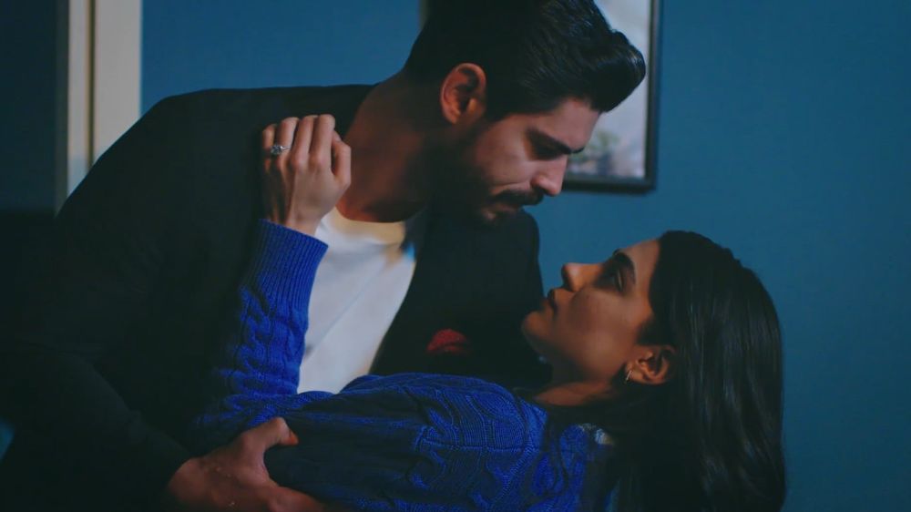 Cihan, “hançer” bakışlara karşı koyabilecek mi?