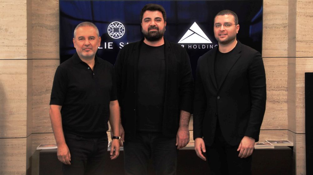 Dünyaca ünlü modacıdan Türkiye'ye yatırım