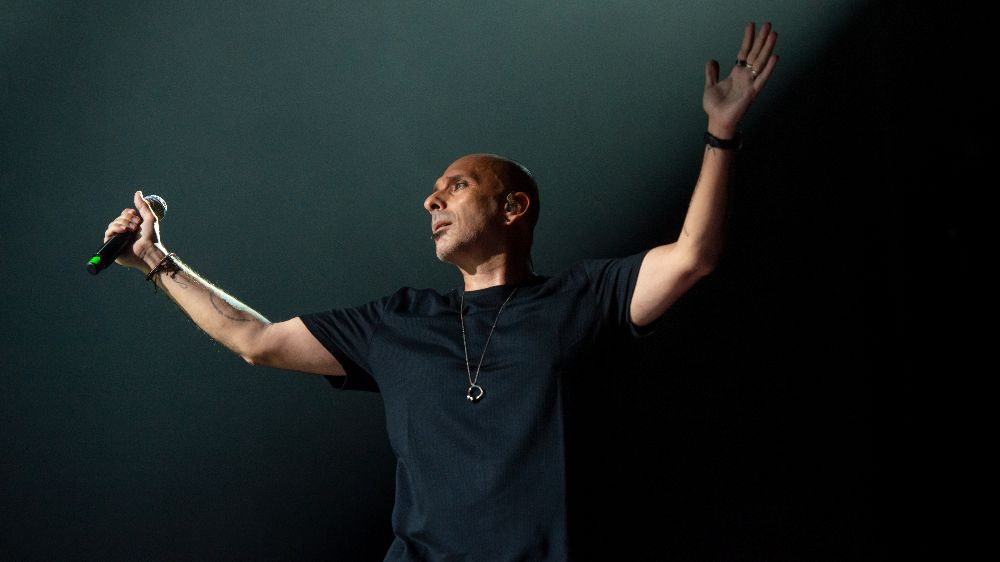 Gripin yeni sezonun ilk konseri için İstanbul'da sahnedeydi