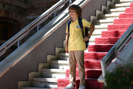 Kaan Urgancıoğlu ve Melisa Aslı Pamuk'un başrolünü paylaştığı 'Sen Yaşamaya Bak' filminin yayın tarihi belli oldu