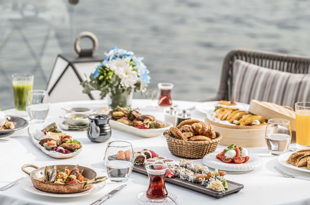 Mandarin Oriental Bosphorus, Istanbul’da Anneler Günü’nü eşsiz bir deneyime dönüştürün
