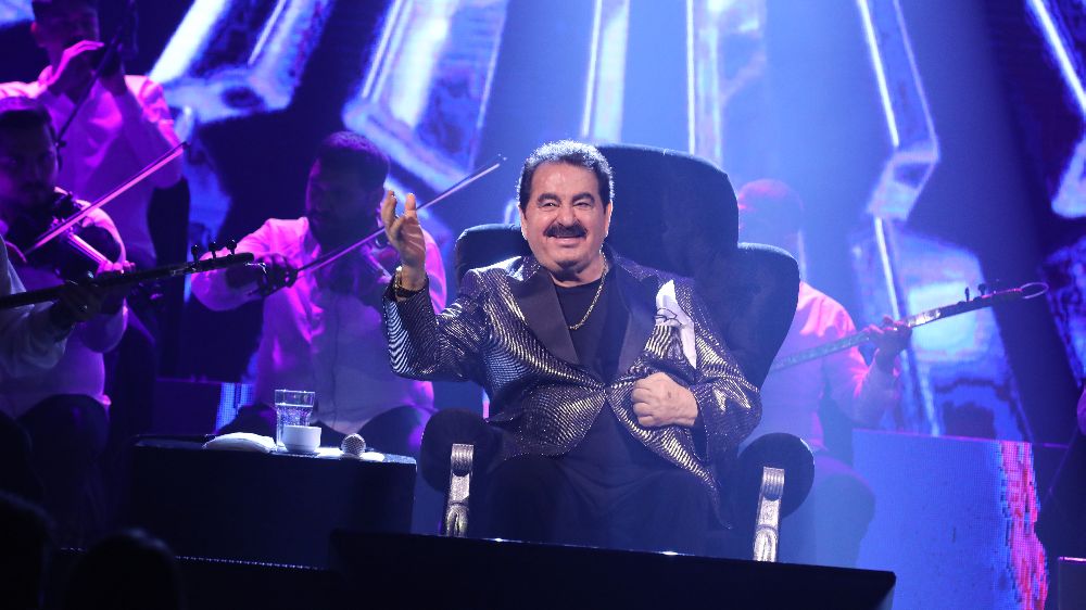 Sahnelerin İmparatoru bayram tatilinde Kıbrıs’ı yıktı geçti!