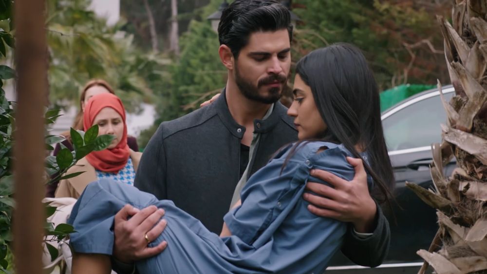 Gelin dizisinde heyecan artıyor