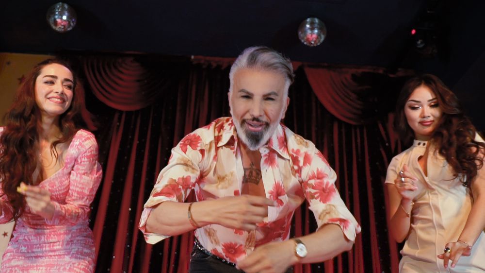 Prens Erkan'dan kıpır kıpır bir şarkı 