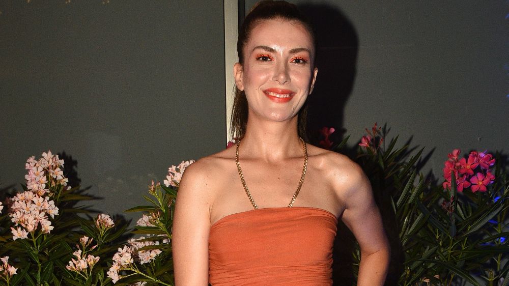 Elit Andaç Çam’dan sosyal medya itirafı