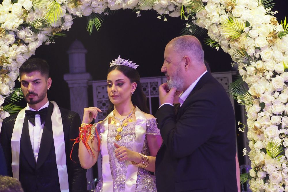 Eren Deli ve Ayşe Tan dünyaevine girdi