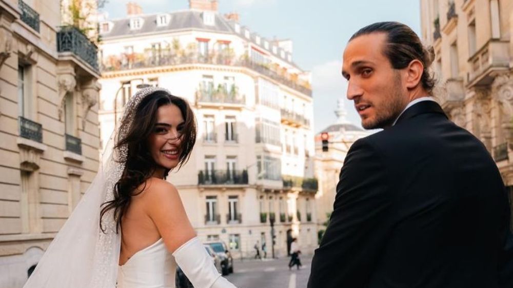 Melisa Aslı Pamuk ve Yusuf Yazıcı'dan düğün pozları