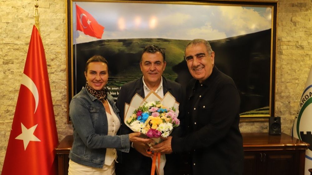 Eda-Metin Özülkü’den makamda konser