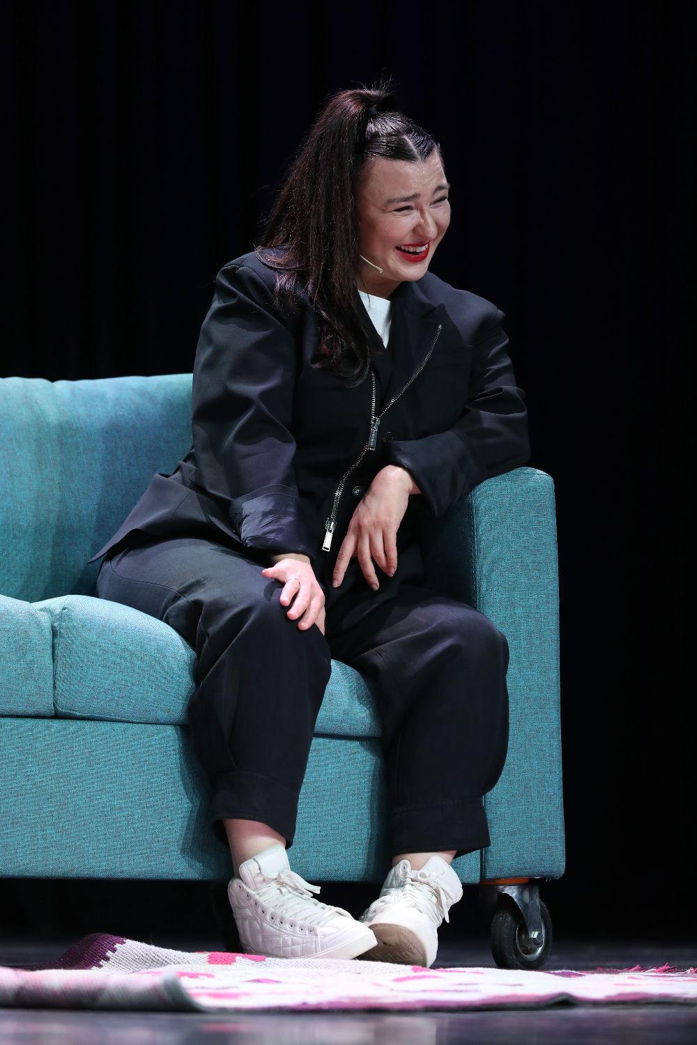 Yasemin Sakallıoğlu: Sezonu açıyorum mizah mühendislerim