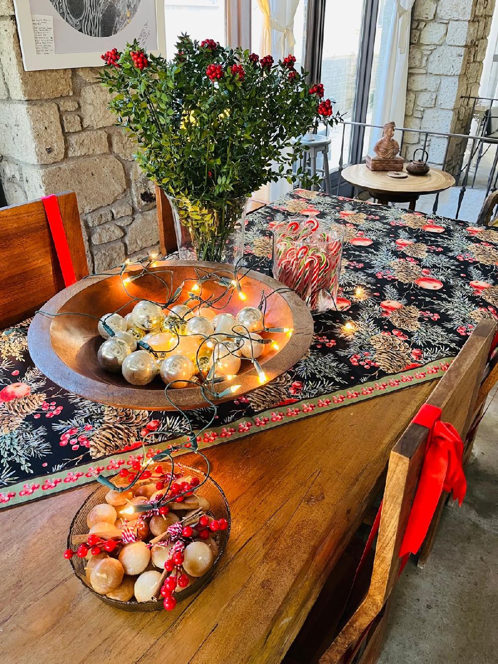 Alaçatı'nın büyüleyici atmosferinde unutulmaz bir yılbaşı gecesi! Alâ Otel sizi bekliyor