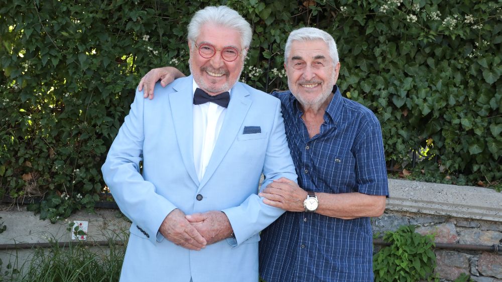 Erdal Özyağcılar ve Cihat Tamer 35 yıl sonra yeniden buluştu