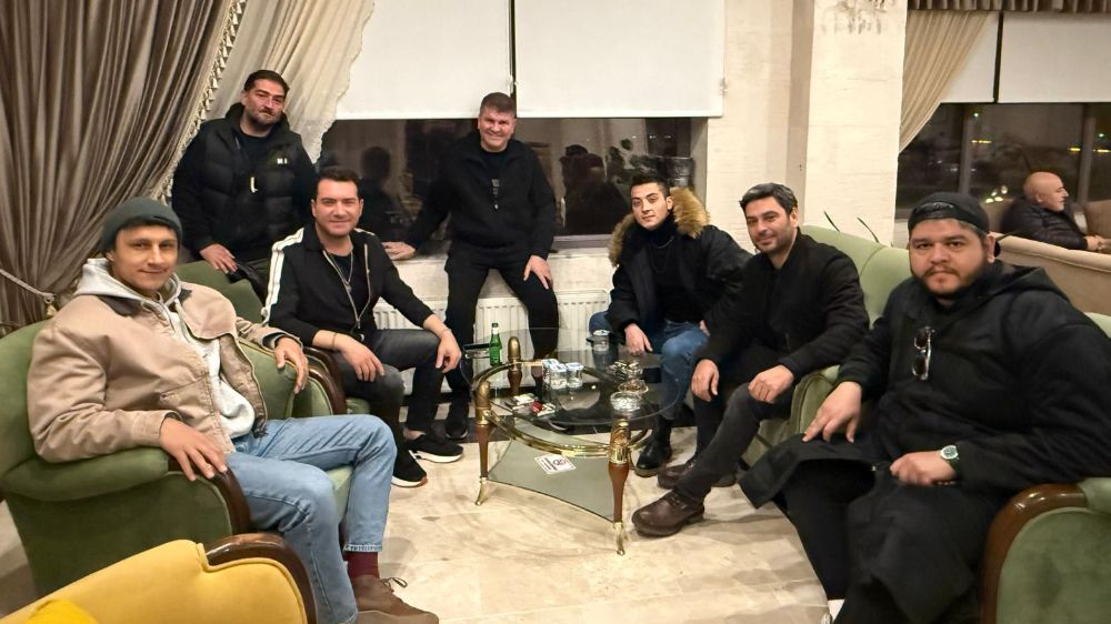 Murat Kurşun'dan 'Uzak Şehir'e ziyaret