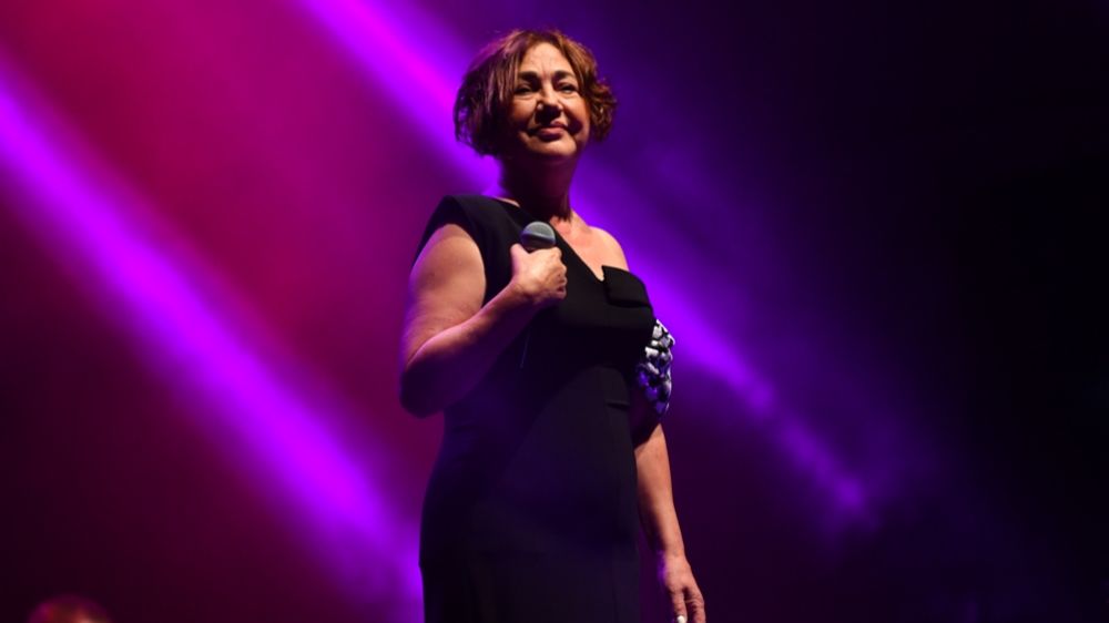 Nazan Öncel ameliyat oldu! Sağlık durumu hakkında bilgi verdi!