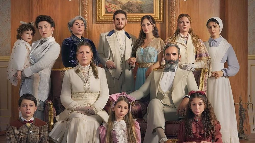 'Şakir Paşa Ailesi: Mucizeler ve Skandallar' dizisinde korku dolu anlar! Köşk tamamen yandı