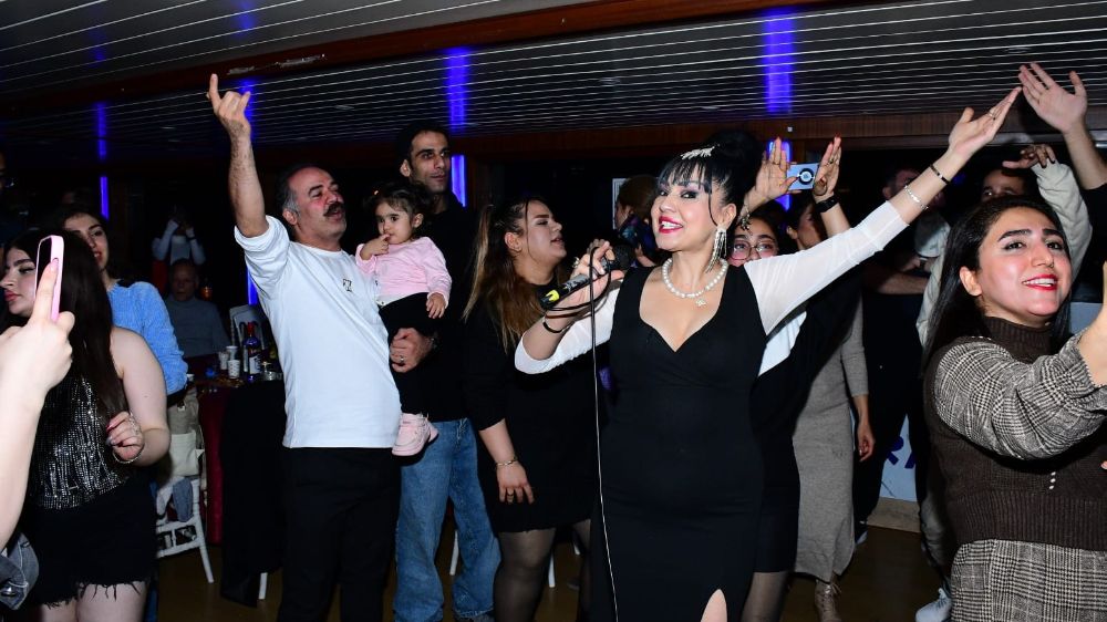 Şahsenem İstanbul Boğazı'nda