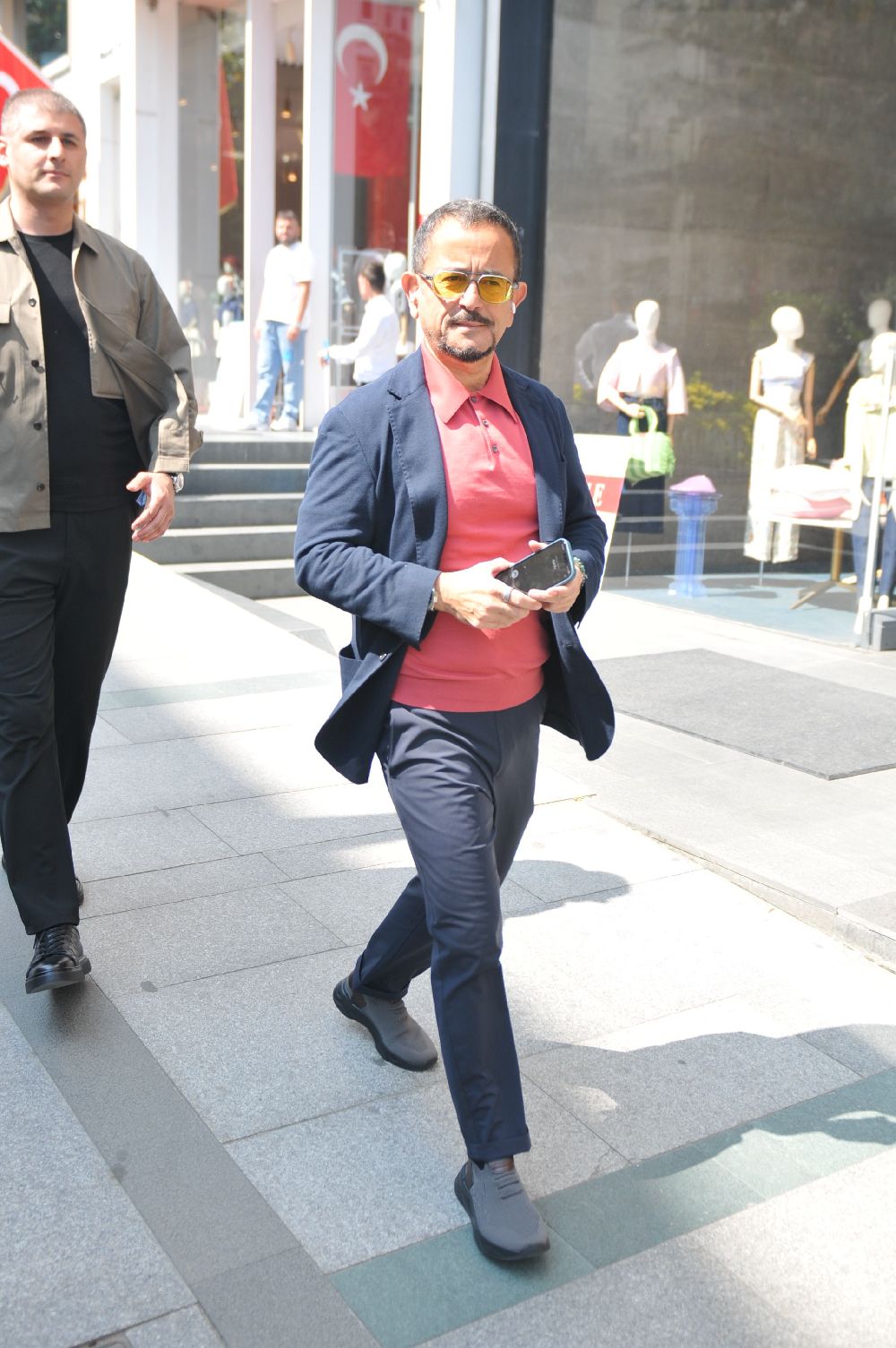 Ali Sabancı'nın milyonluk turu!