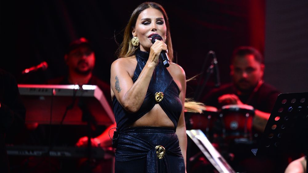 Hande Dönmez’le Bodrum’da şarkılar yükseldi