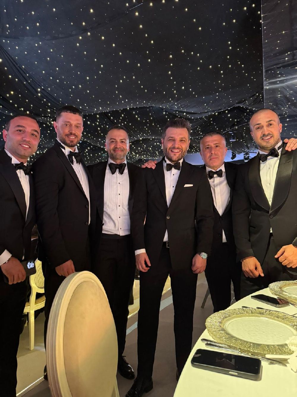 Smokin pozu çok konuşuldu