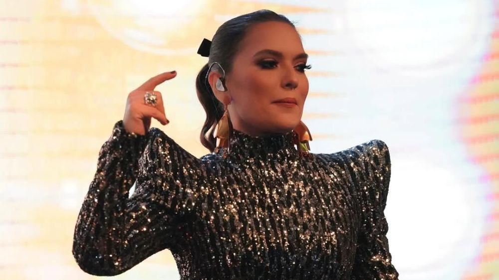 Demet Akalın'dan Eurovision mesajı!