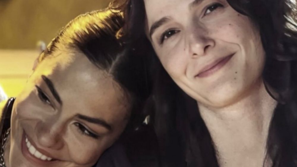 Demet Özdemir; Büşra Develi'nin doğum gününü kutladı