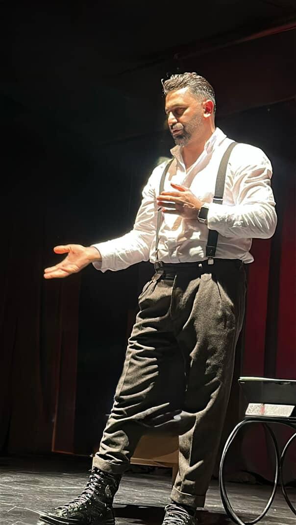 Gündüzleri tamirci gece oyuncu