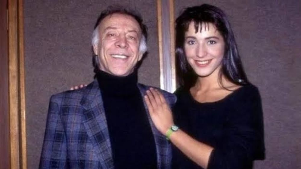 Kızı Güner Özkul, babası Münir Özkul'u 100’üncü yaşını en güzel anlarıyla kutladı