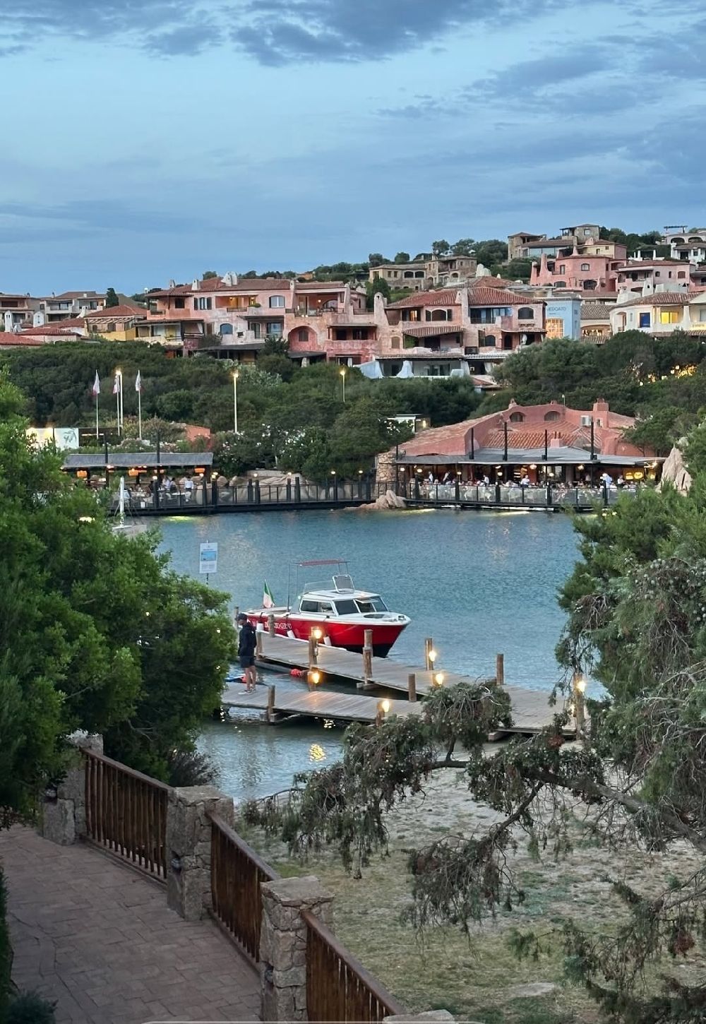 Tuncer çiftinin masalsı yıl dönümü kutlaması