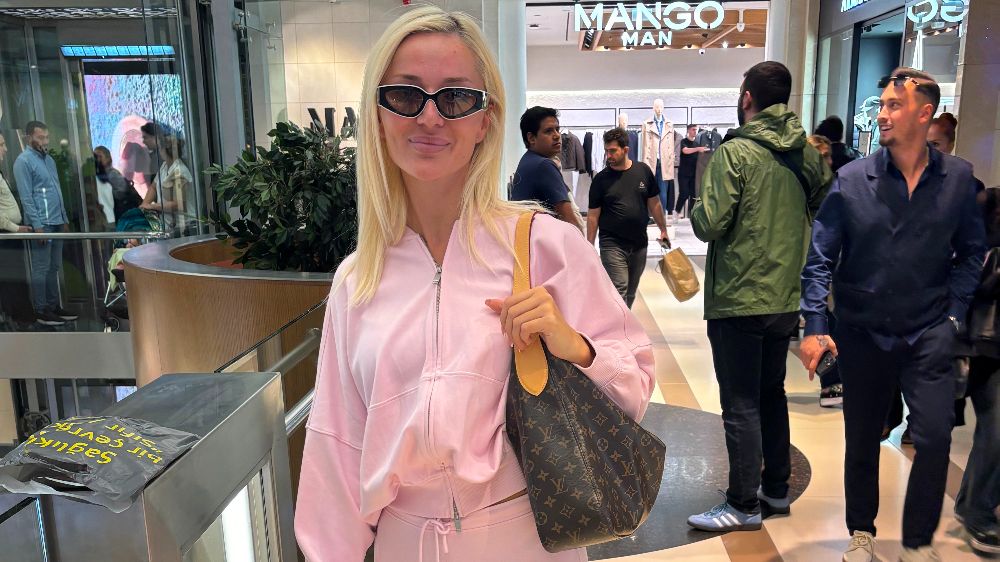 Cansu Taşkın MR için Nişantaşı'na gitti