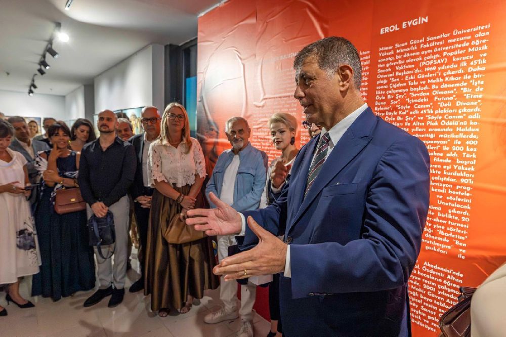 Devrim Erbil ile Erol Evgin 'Yan Yana'